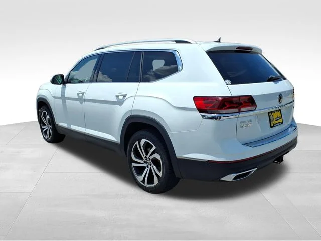 Used 2021 White Volkswagen SEL Premium image 6