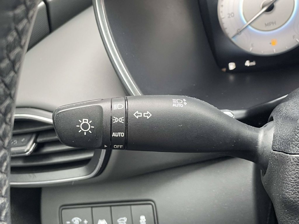 Used 2021 Blue Hyundai SEL image 23