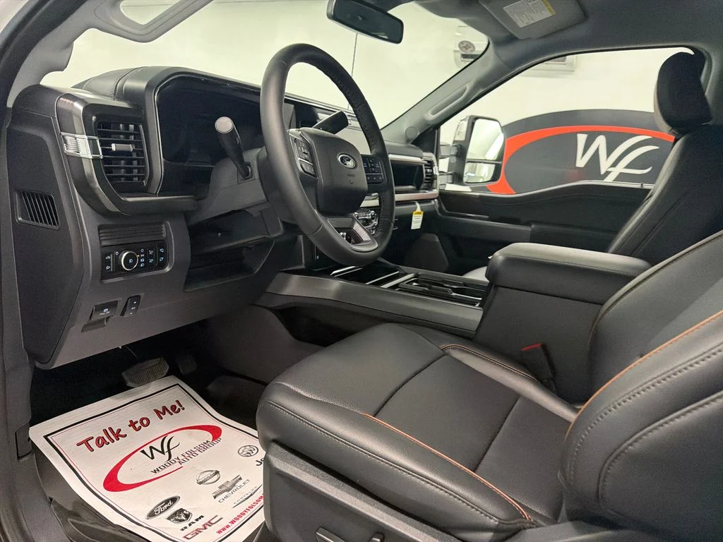 New 2026 Oxford White Ford F-250® Lariat® image 10