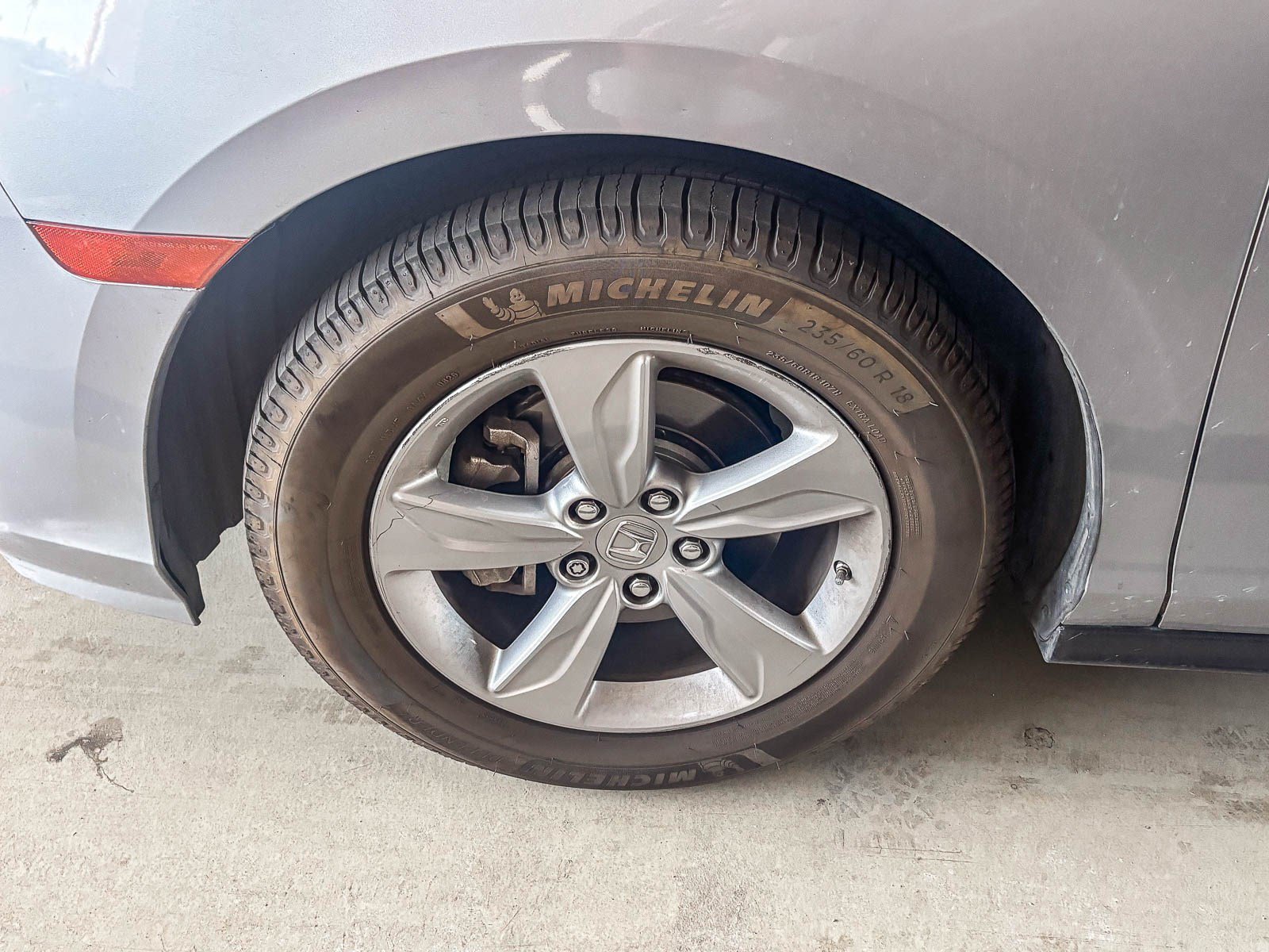 Used 2018  Honda EX-L image 8