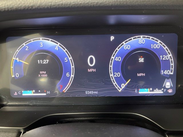 Used 2025 Red Jeep Altitude image 25