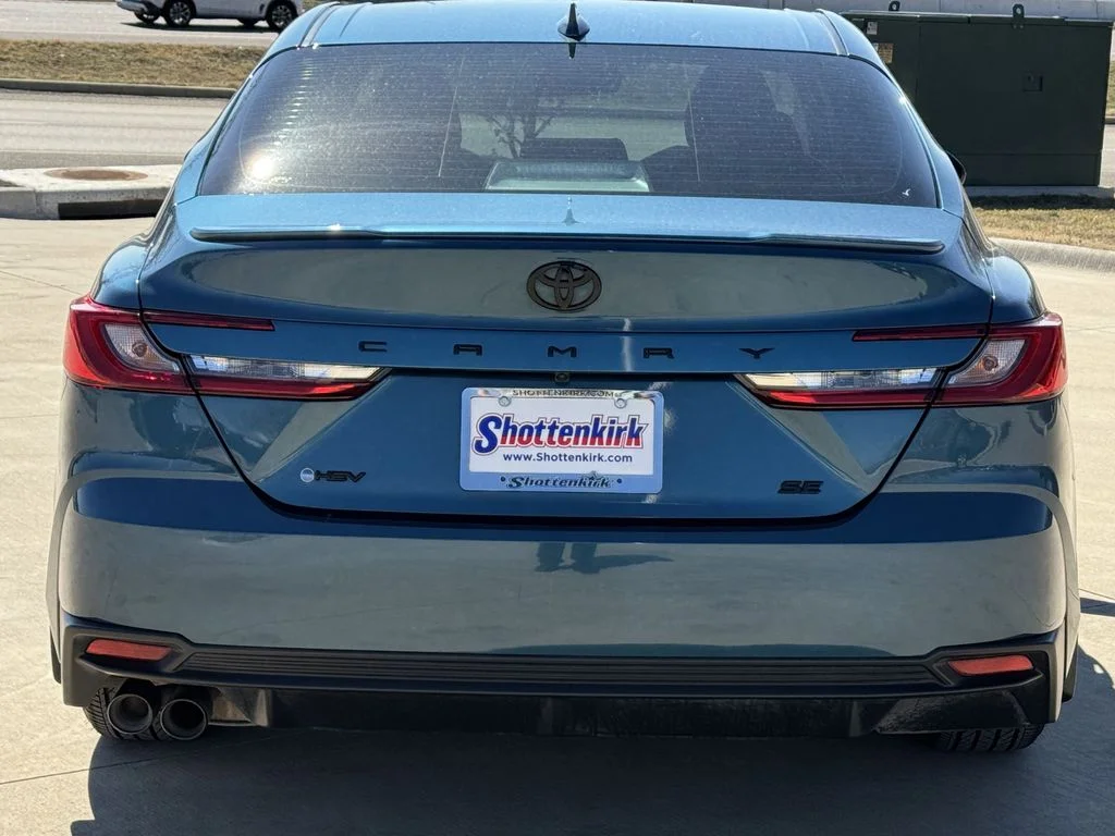 Used 2026 Green Toyota SE image 5