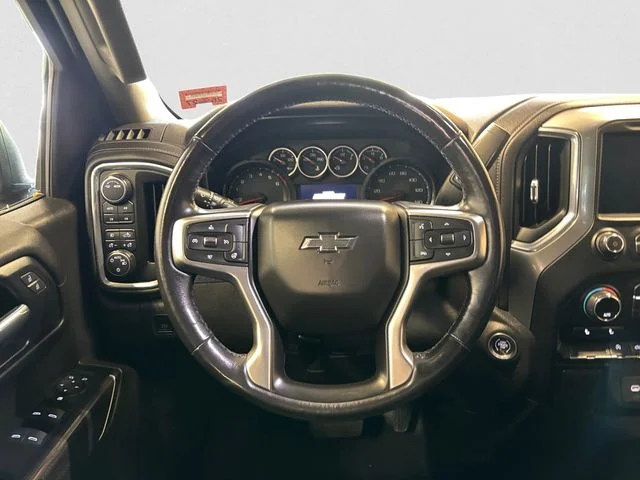 Used 2021 Gray Chevrolet RST image 13