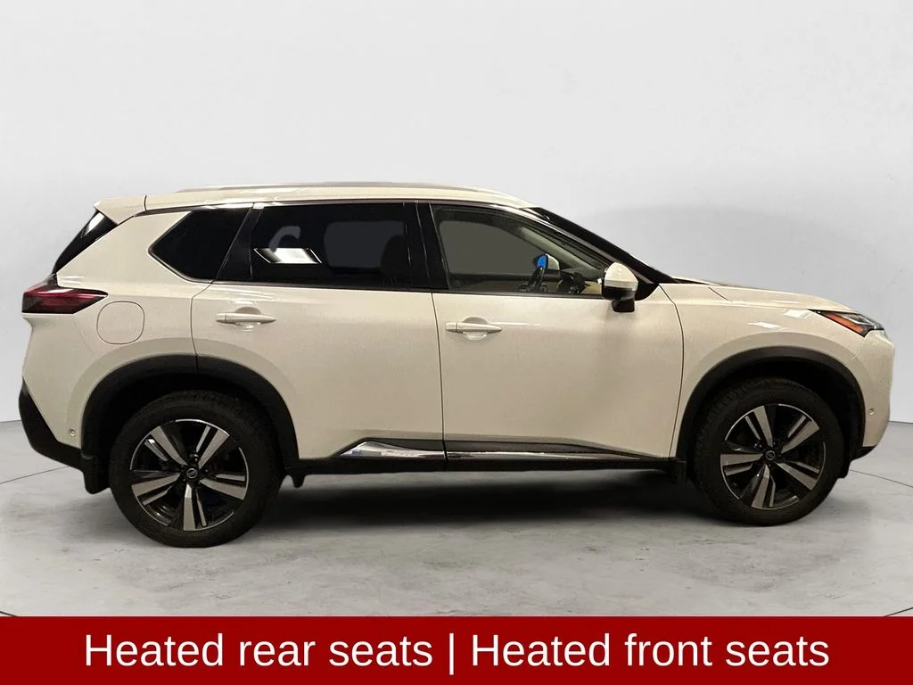 Used 2021 Pearl White Nissan Platinum image 7