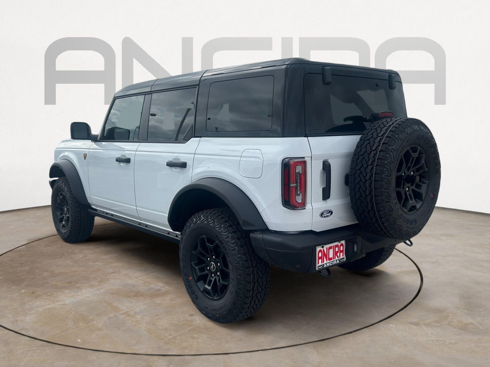 New 2026 Oxford White Ford Badlands image 7