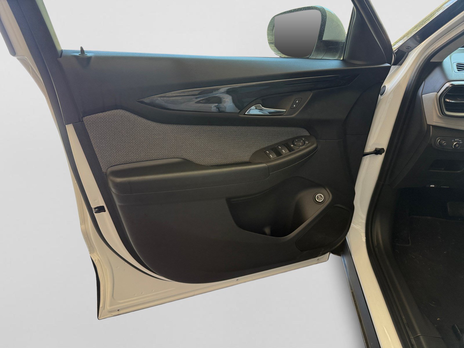 New 2026 Summit White Chevrolet LT image 10