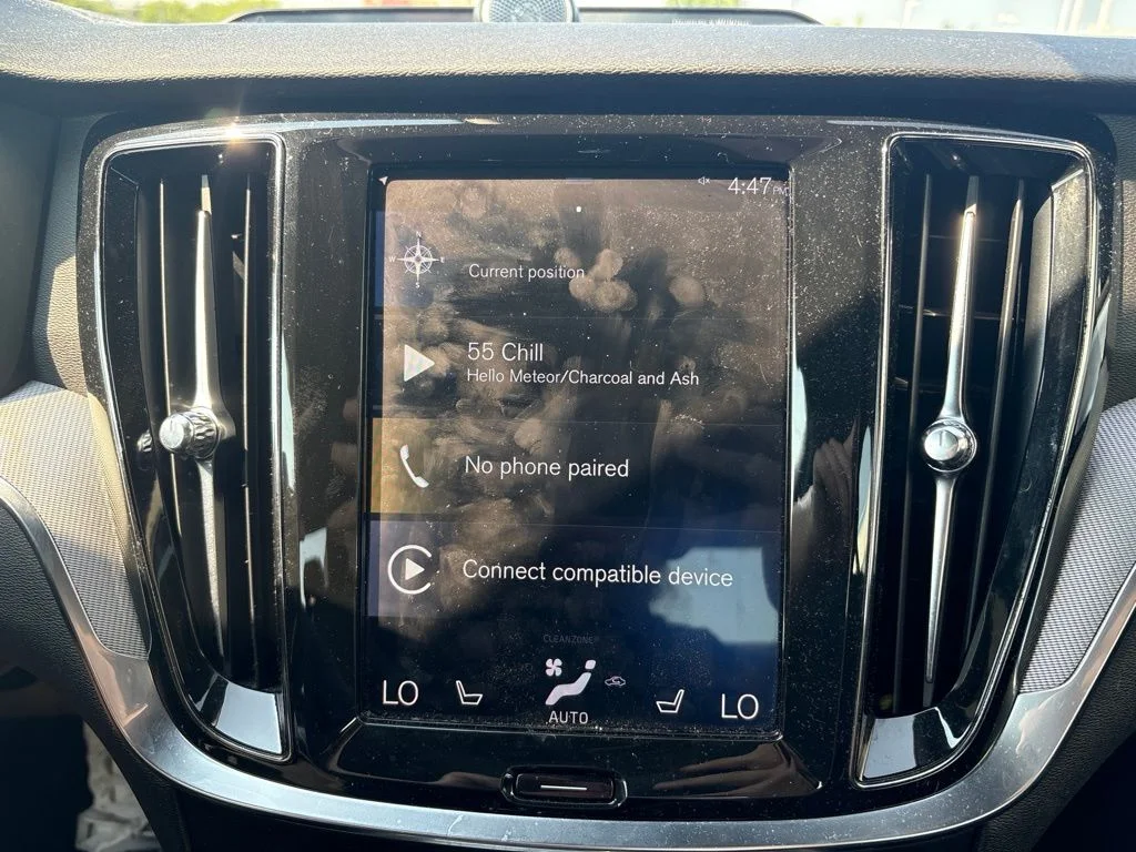 Used 2019 Black Volvo T6 R-Design image 20