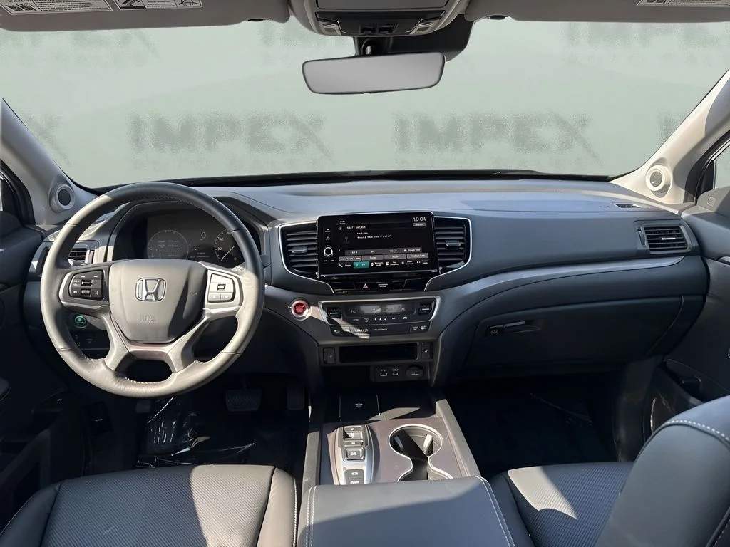 Used 2025 Black Honda RTL image 14