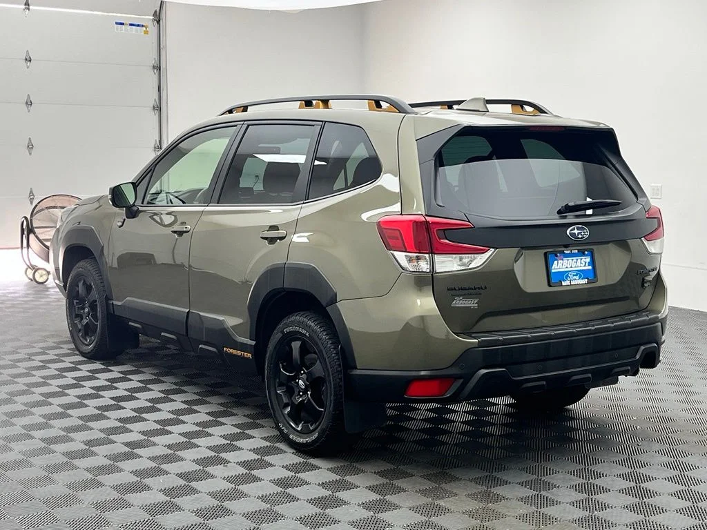 Used 2022 Brown Subaru Wilderness image 13
