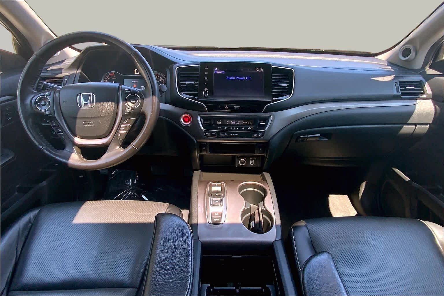 Certified Used 2023 Sonic Gray Pearl Honda RTL image 16