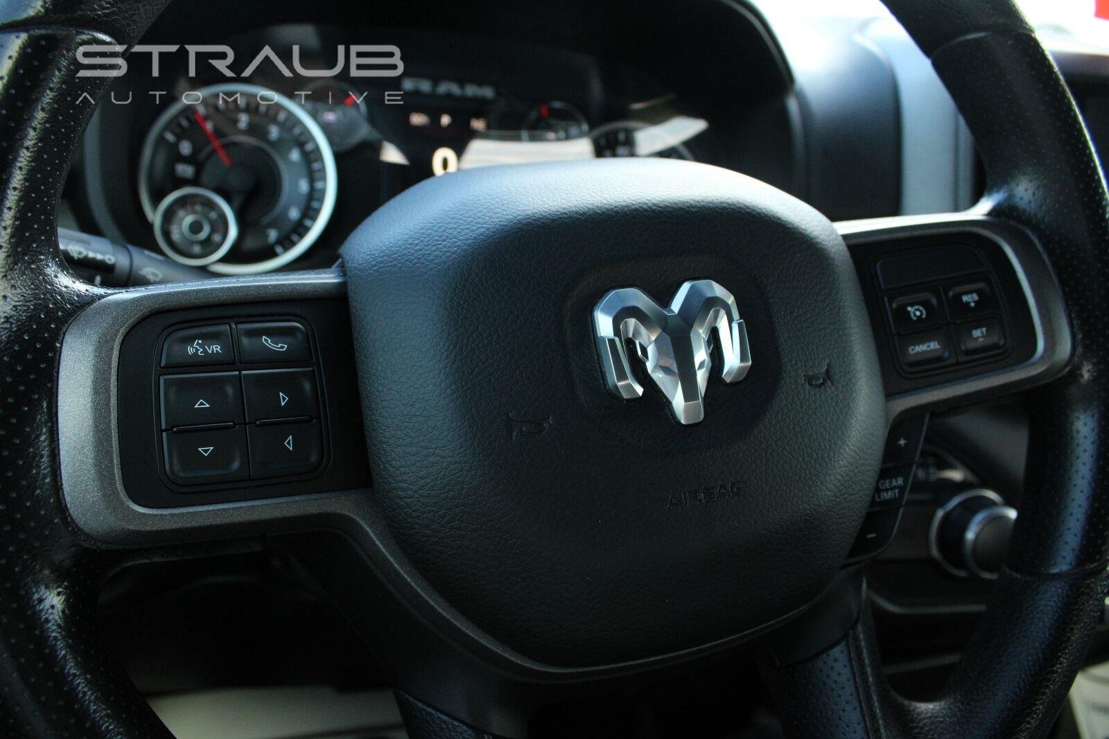 Used 2021 Granite Crystal Metallic Clearcoat Ram Tradesman image 19