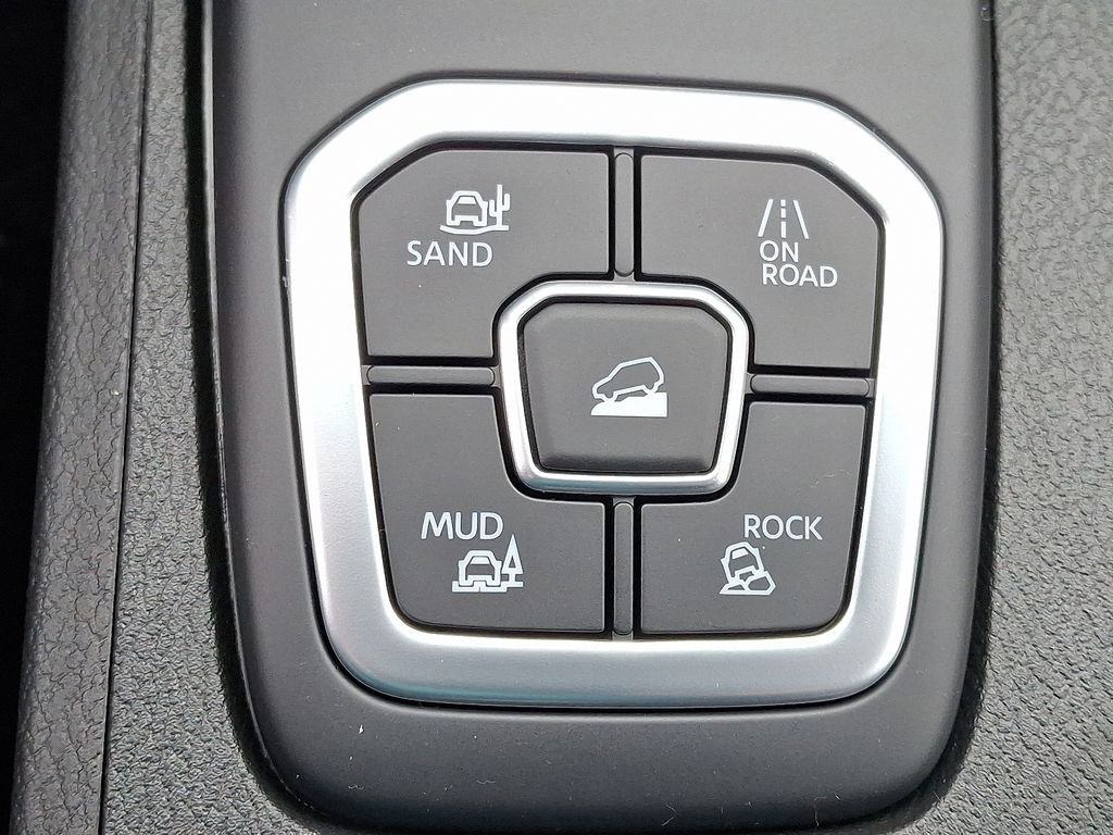 2026 Nissan Frontier — photo 17