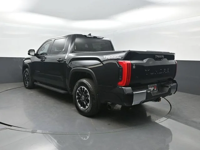 Used 2022 Black Toyota SR5 image 31