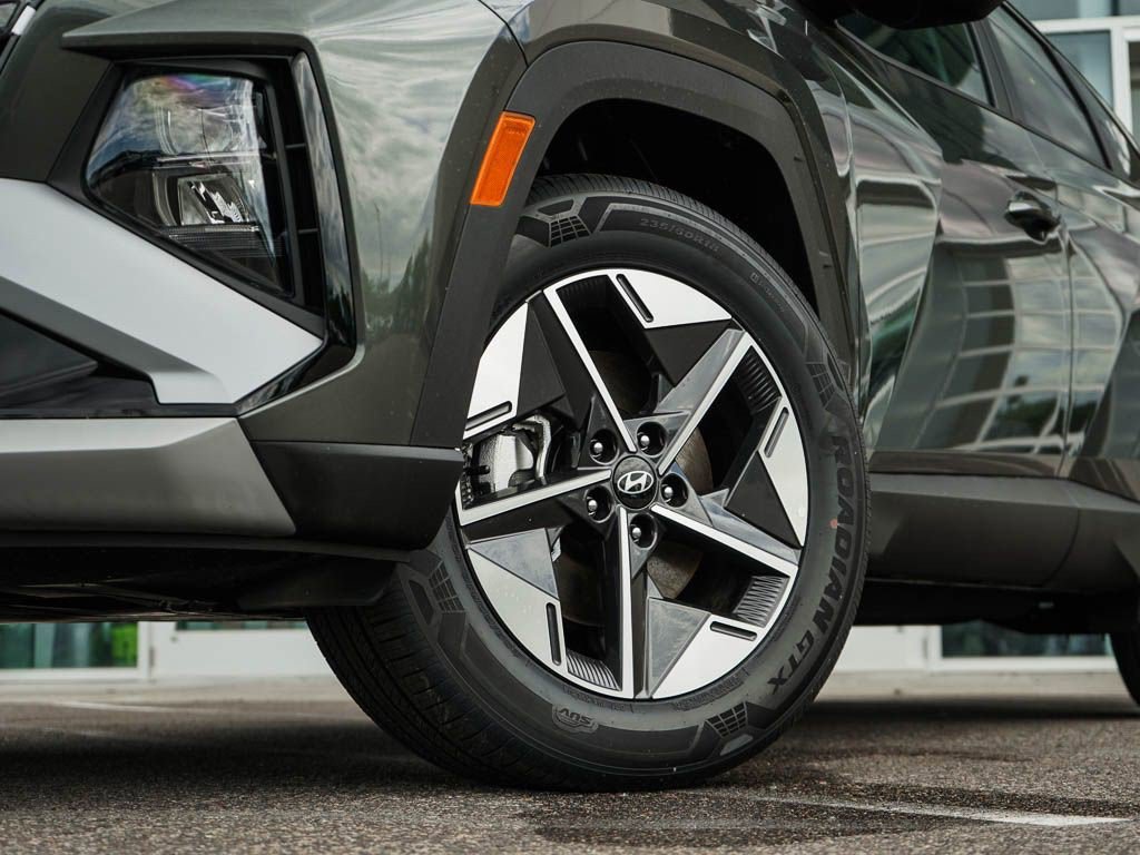 New 2026 Amazon Gray Hyundai SEL AWD image 6