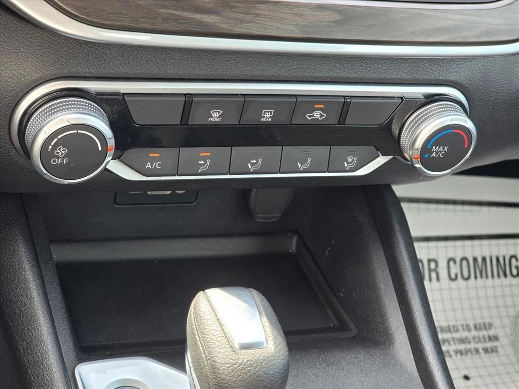 Used 2025 Black Nissan 2.5 SV image 18