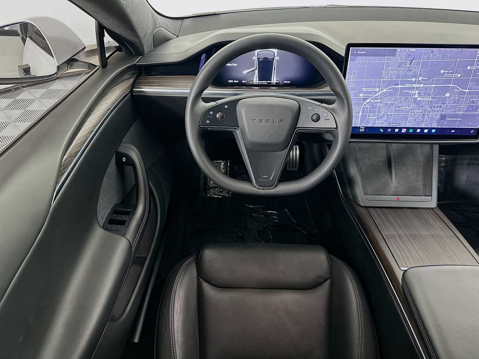 Used 2021 Pearl White Multi-Coat Tesla Plaid image 22