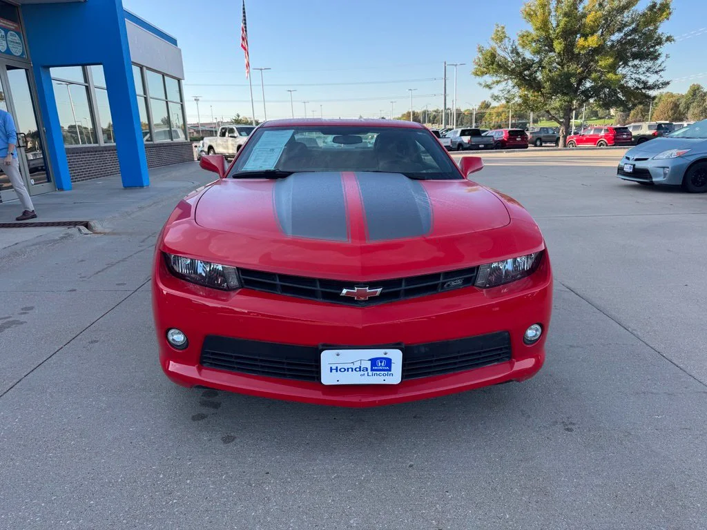 Used 2015 Red Chevrolet 2LS image 2