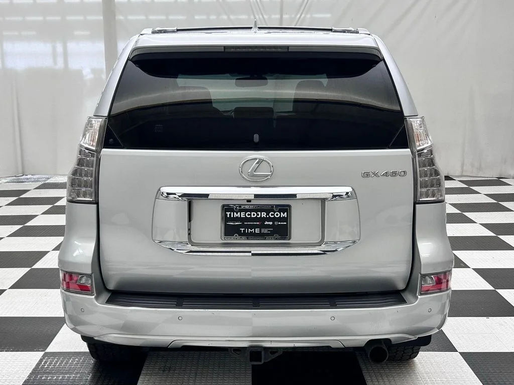 Used 2016 Silver Lexus 460 image 6
