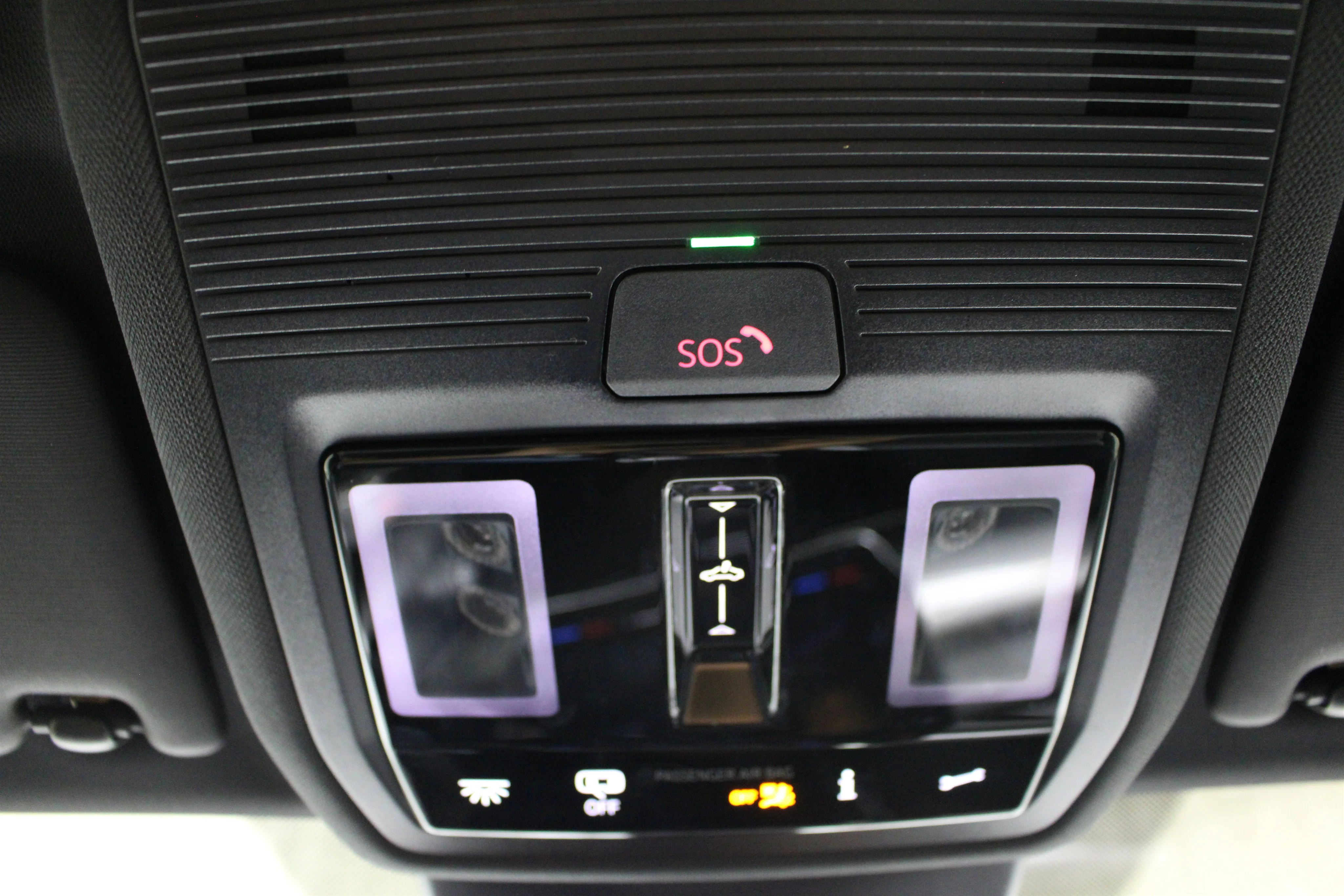 2025 Volkswagen Golf GTI SE - Photo 22