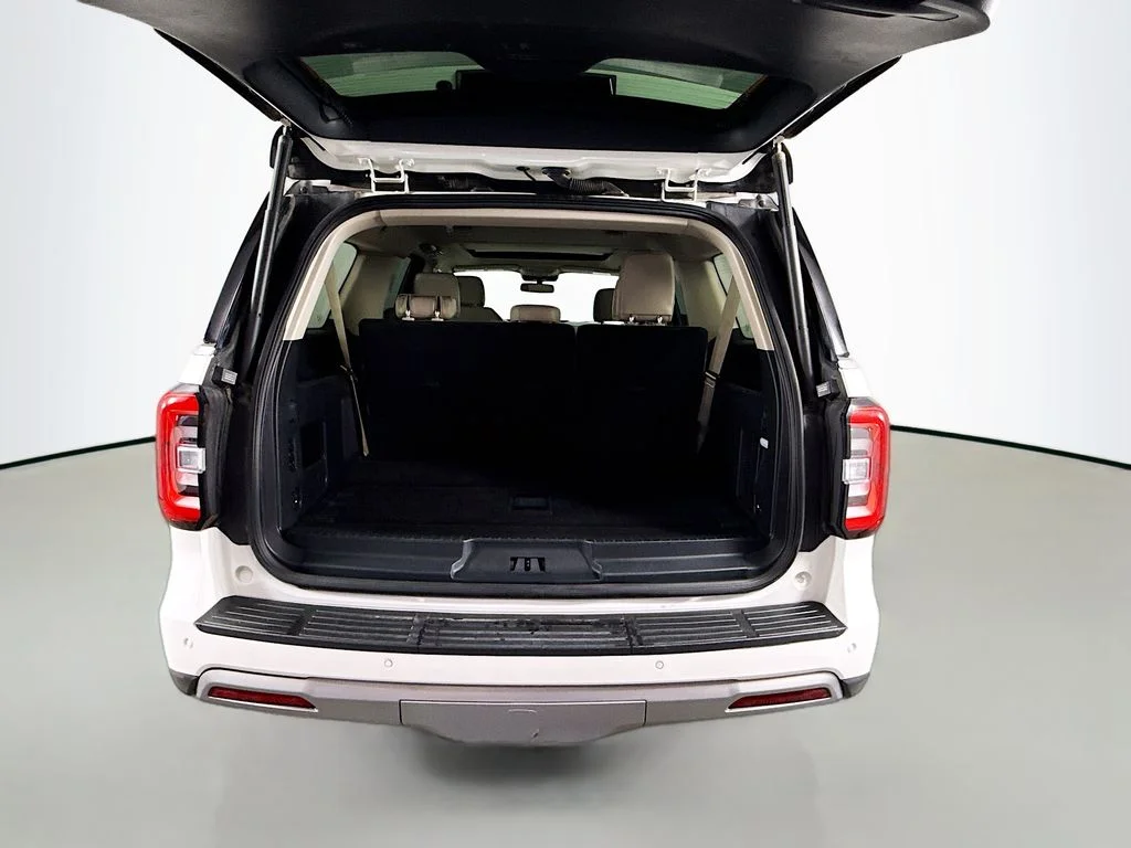Used 2023 White Metallic Ford Limited image 28