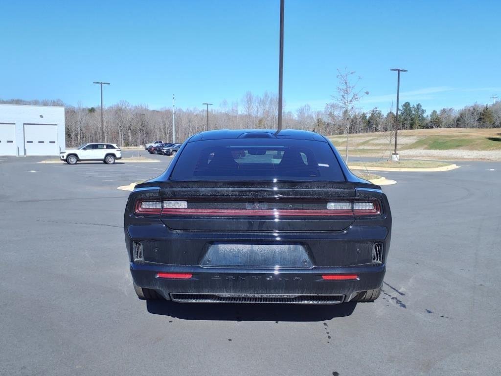 New 2025 Diamond Black Crystal Pearlcoat Dodge Scat Pack image 19