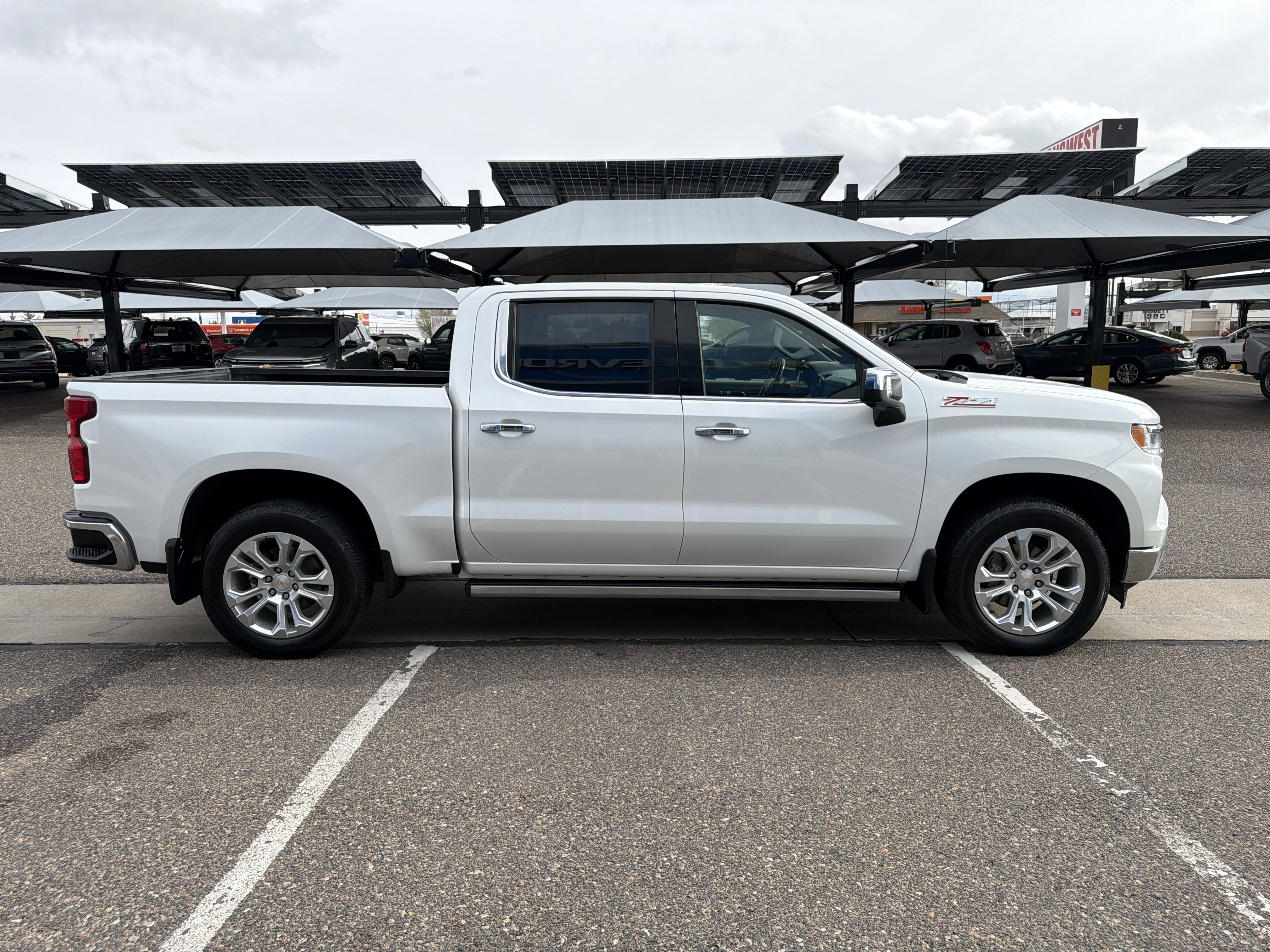 Used 2024 Iridescent Pearl Tricoat Chevrolet LTZ image 6