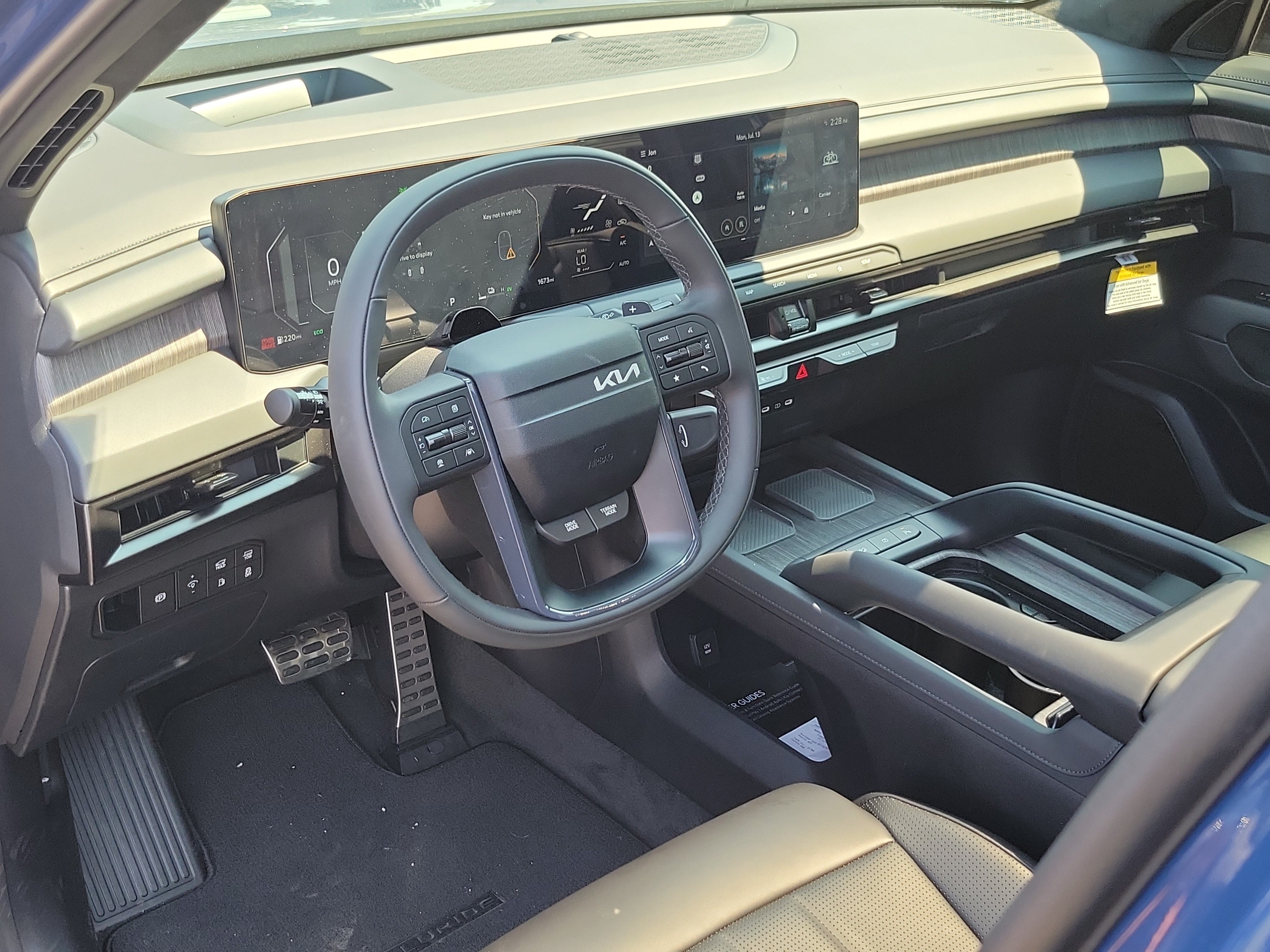 Used 2027 Midnight Lake Blue Kia X-Line SX-Prestige image 22