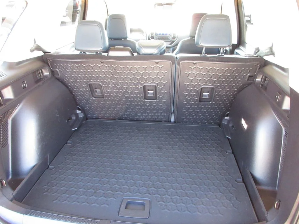 Certified Used 2023 Shadow Black Ford Outer Banks image 28