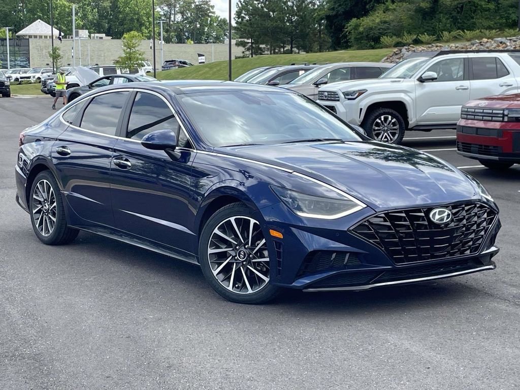 2022 Hyundai Sonata Limited 1.6T's photo