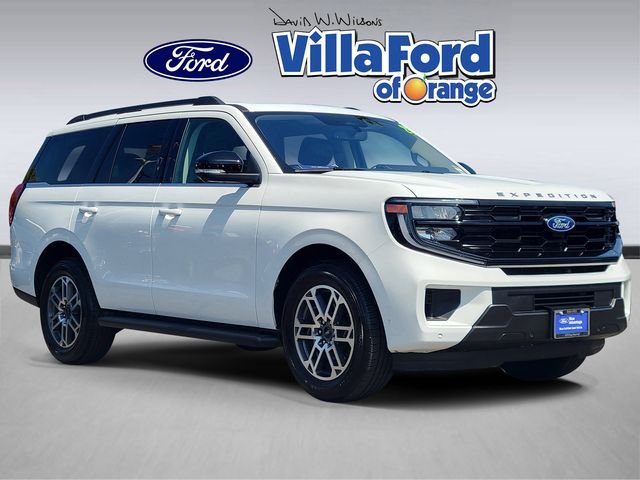 2025 Ford Expedition Active's photo
