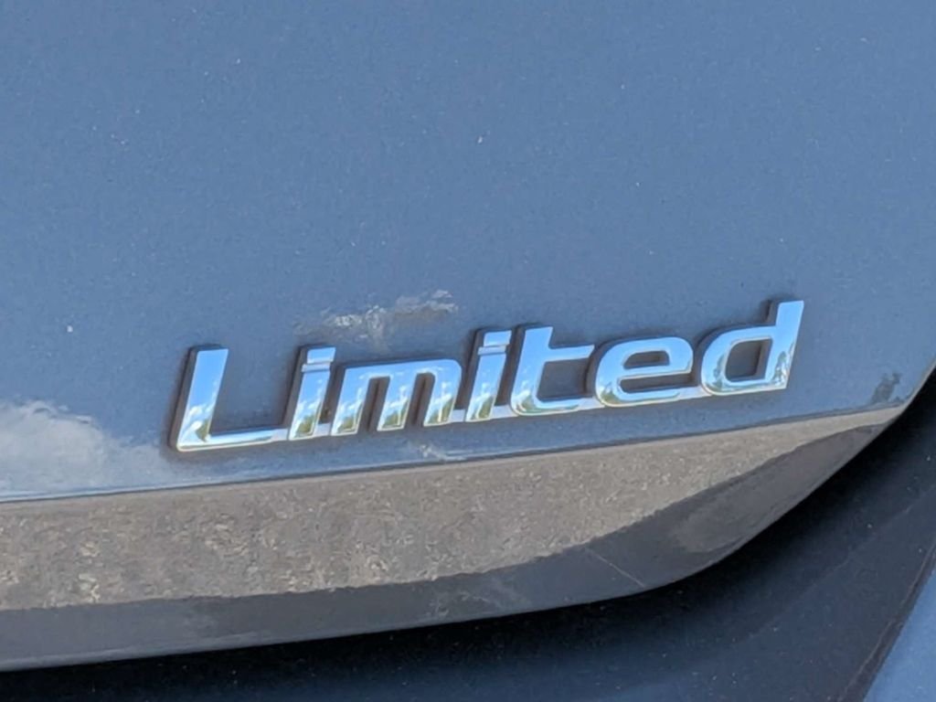 Used 2023 Gray Hyundai Limited image 12