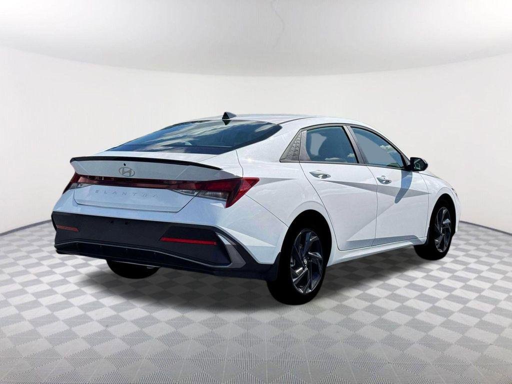 New 2026 White Hyundai SEL Sport image 7