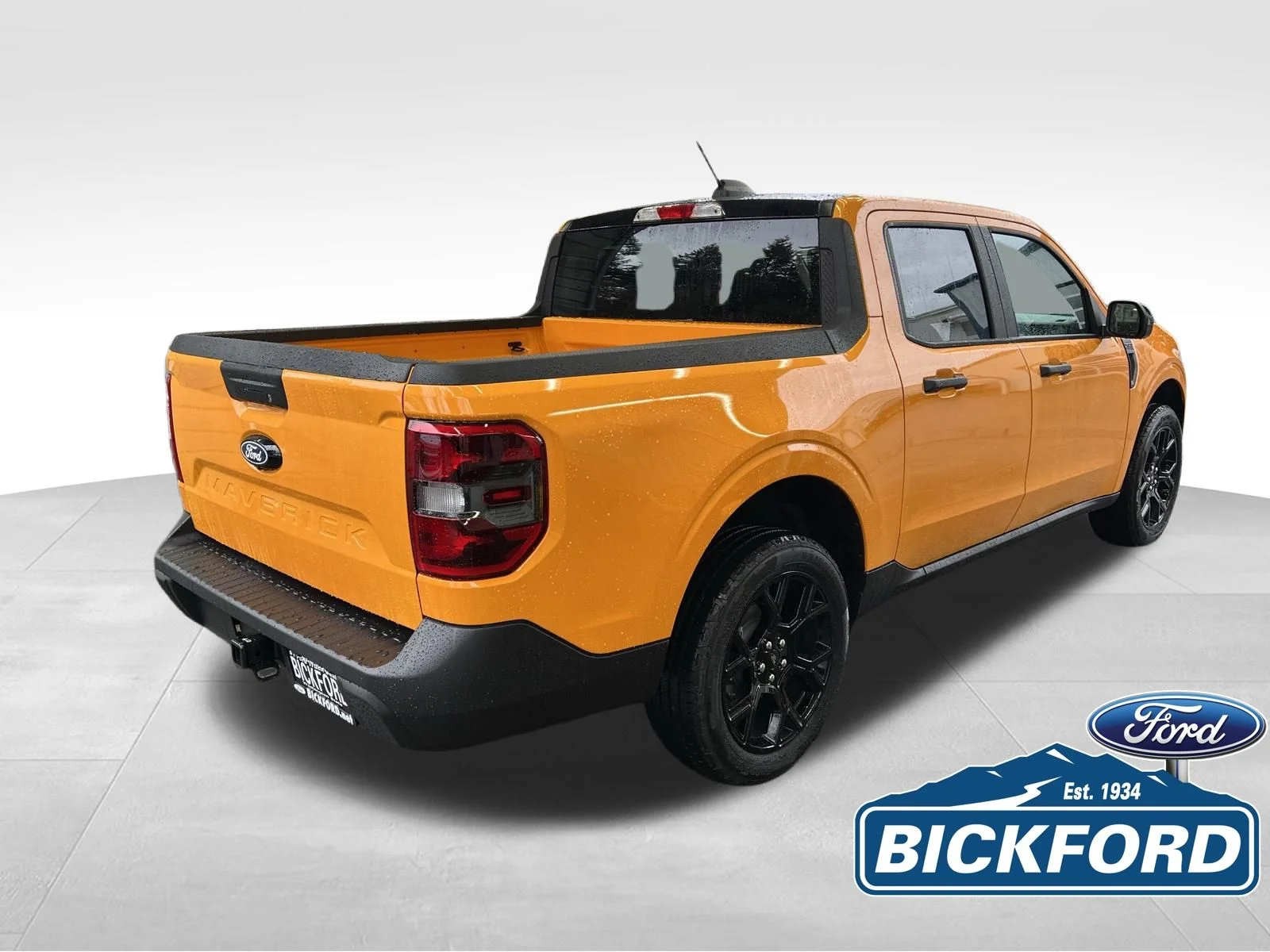 New 2026 Orange Ford XLT image 5