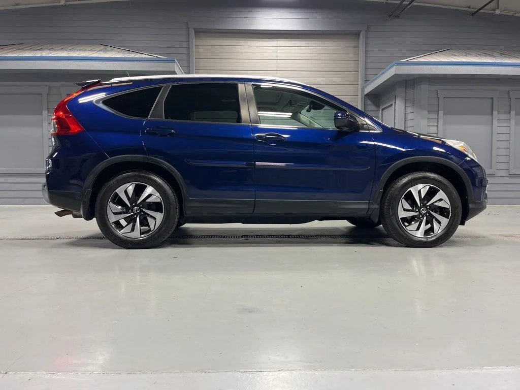 Certified Used 2016 Obsidian Blue Pearl Honda Touring image 8