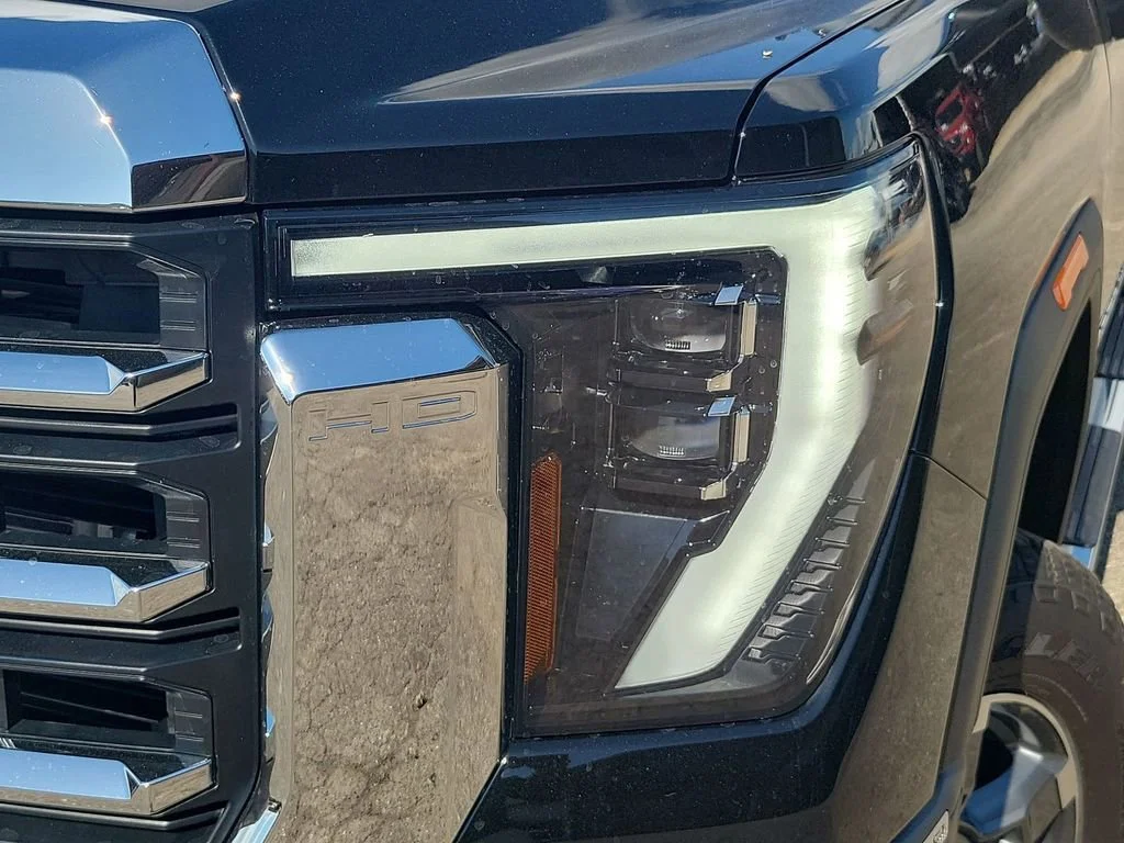 New 2026 Onyx Black GMC SLT image 16