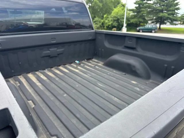 Used 2018 Black Chevrolet LT image 14