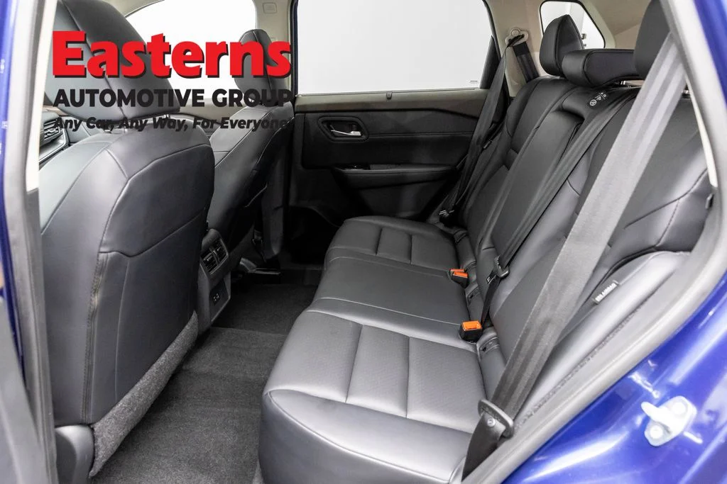 Used 2023 Blue Nissan SV image 22