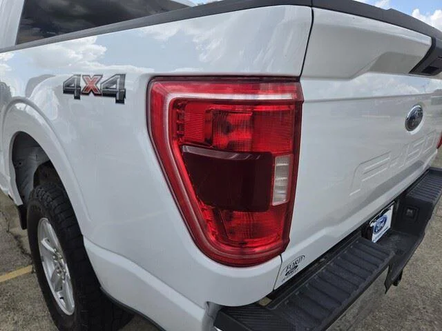 Used 2023 WHITE FORD XLT image 28