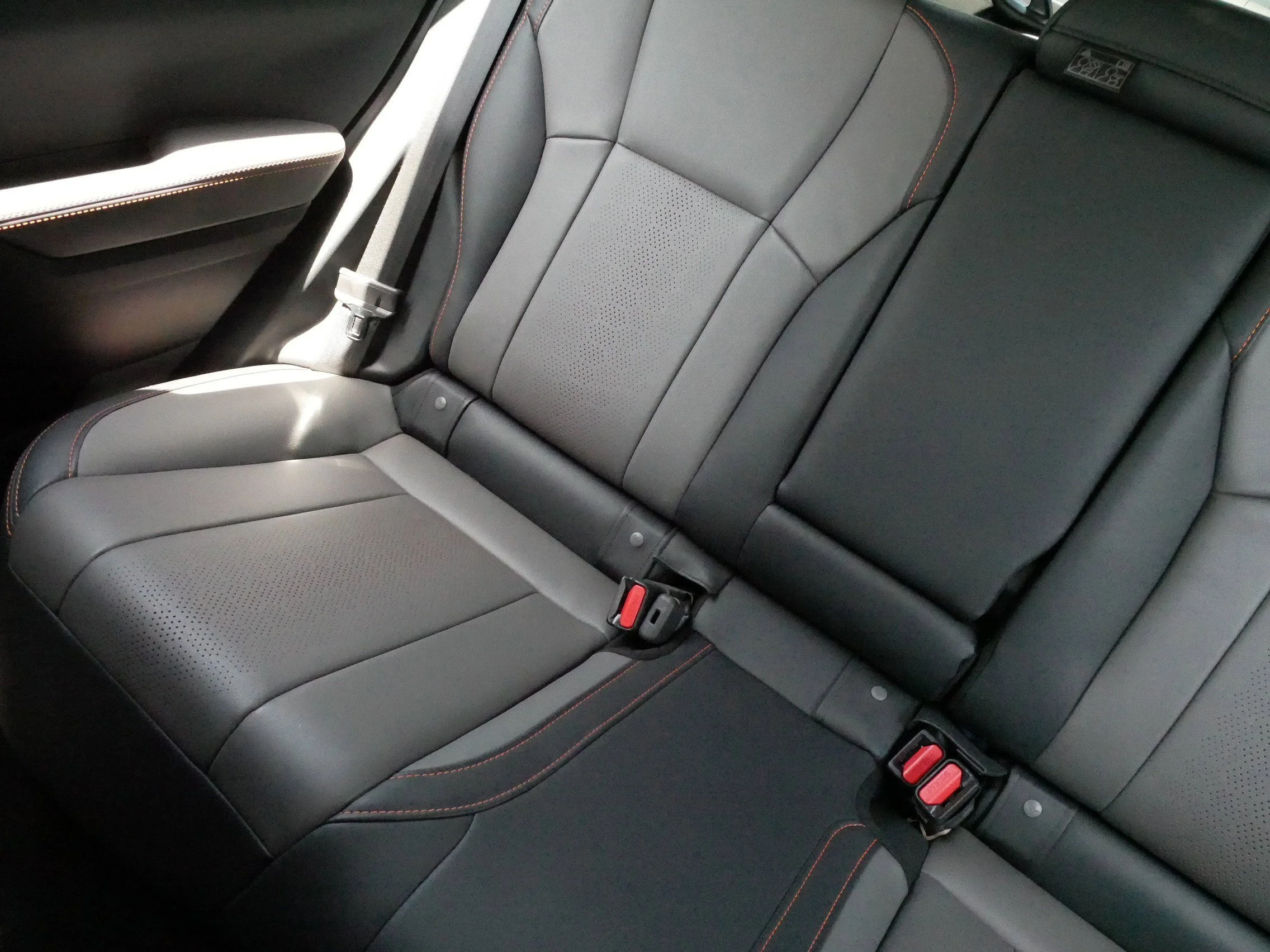 Used 2024 Magnetite Gray Metallic Subaru Limited image 12