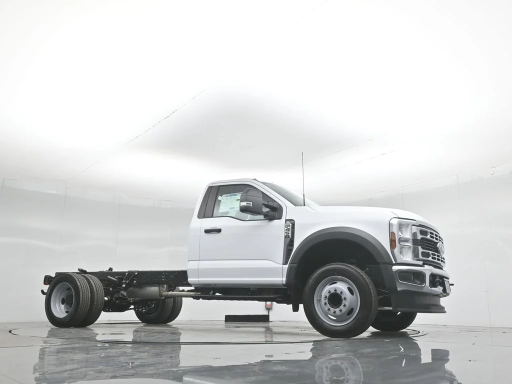 New 2026 Oxford White Ford XL image 43