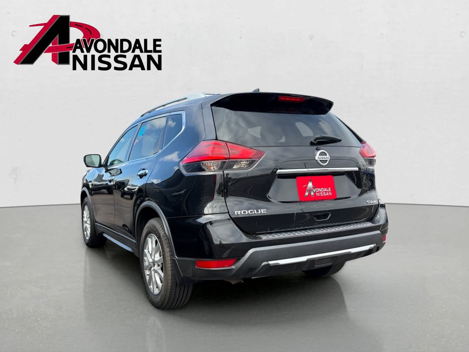 Used 2017 Magnetic Black Nissan SV image 3