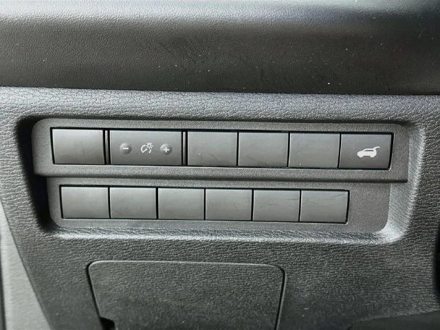 Certified Used 2023 Blue Mitsubishi SE image 20