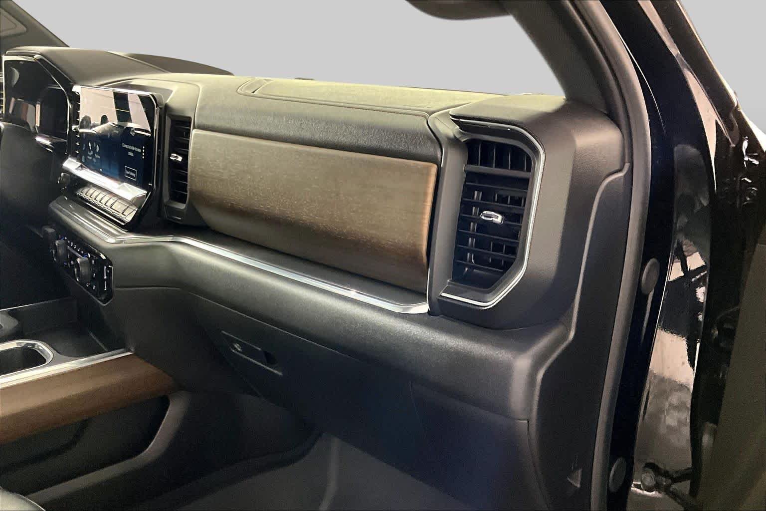 2024 Chevrolet Silverado 1500 High Country - Photo 34