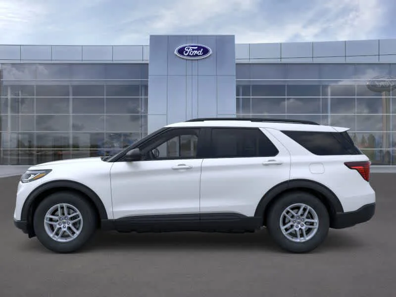 New 2026 Star White Metallic Tri-Coat Ford Active w/200A Pkg image 3