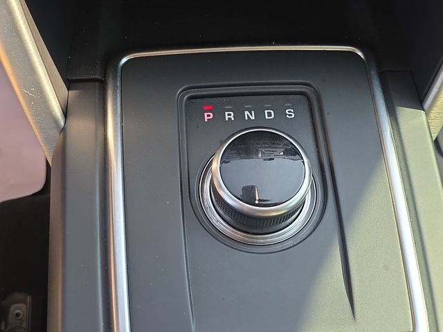 Used 2018 Fuji White Land Rover HSE image 26