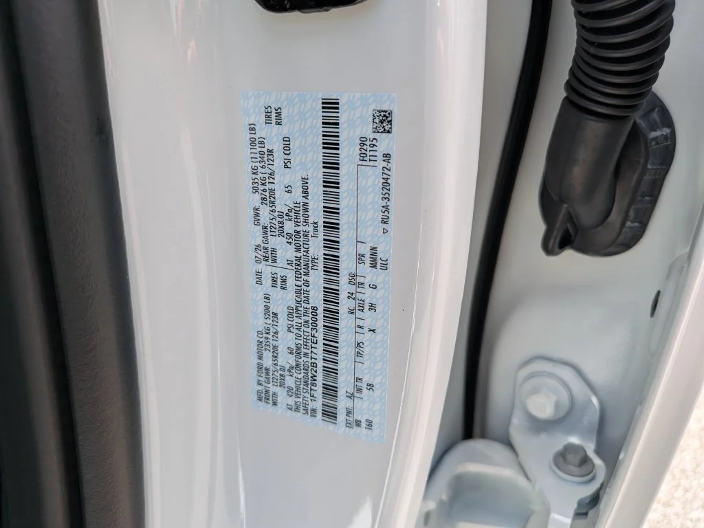 New 2026 Star White Metallic Tri-Coat Ford F-250® Lariat® image 36