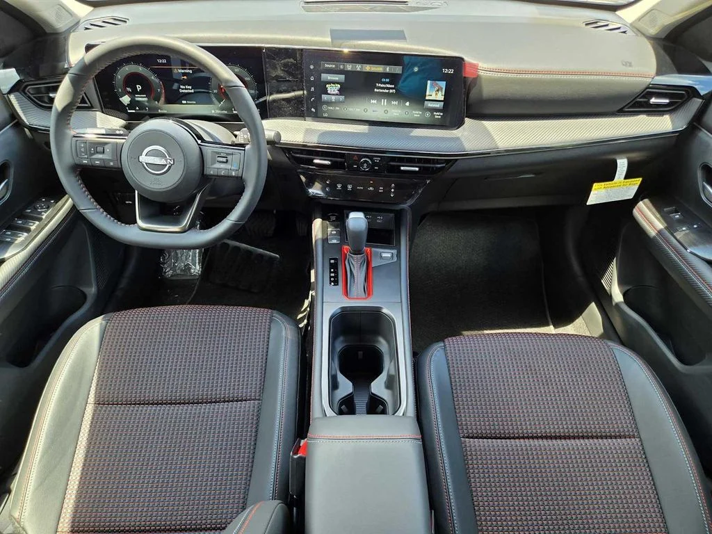2025 Nissan Kicks SR - Photo 15
