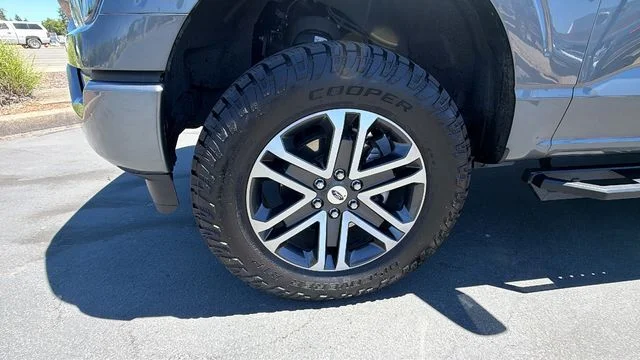 Used 2023 Gray Ford XL image 10