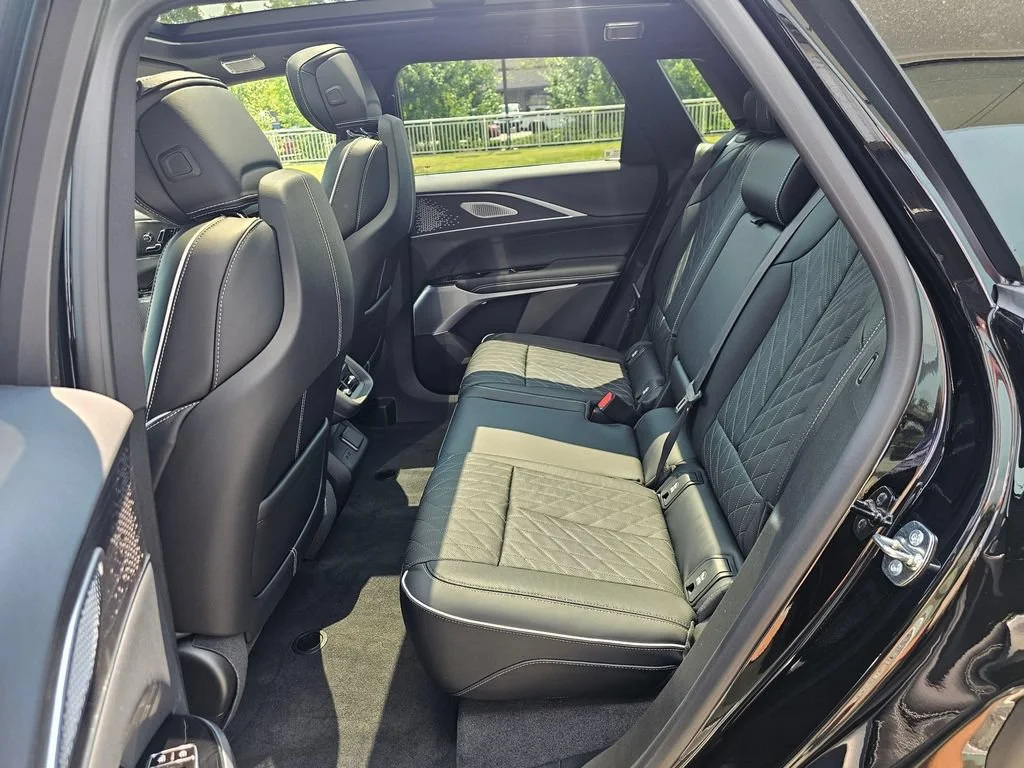 New 2026 Stellar Black Metallic Cadillac V-Series Premium image 16