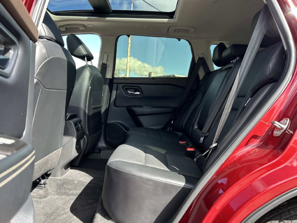 Used 2023 Red Nissan SV image 14